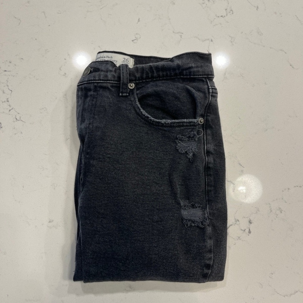 Abercrombie & Fitch Black Straight-Leg Women's Jeans